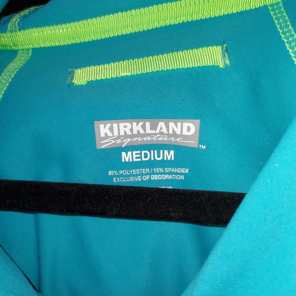 Kirkland Signature Brand.  Women's running top. - Picture 2 of 5